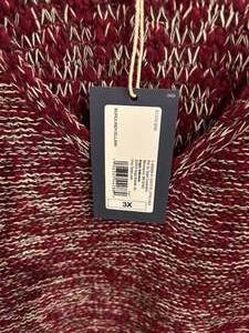 lot 9 image: NWT Vintage Threads Sweater Size 3X