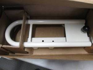 lot 258 image: Pivoting Assist Device Retail $79.9...