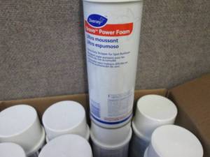 lot 403 image: 12- 23 oz Cans Diversey Bravo Power...