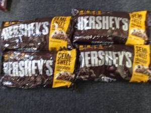 lot 450 image: 4- 12 oz Bags Hersheys Semi Sweet ...