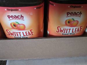 lot 467 image: 8- 64 oz bottles Peach Seet Leaf Ic...