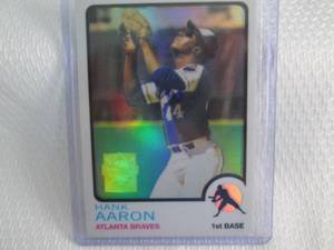 lot 5 image: 2000 Topps Chrome Hank Aaron Refrac...