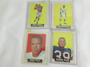 lot 41 image: 1964 Topps Football Cards...