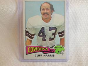 lot 107 image: 1975 Topps Cliff Harris Rookie Card...