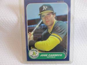 lot 116 image: 1986 Fleer Jose Canseco Rookie Card...
