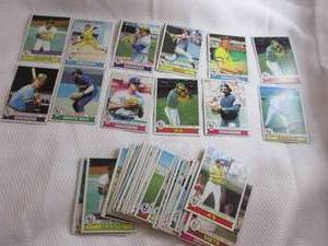 lot 117 image: Assorted 1979 Topps Baseball Cards...