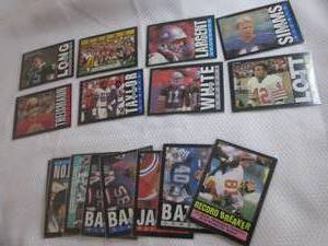 lot 118 image: 1985 Topps Football Cards...