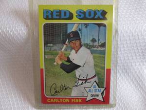 lot 129 image: 1975 Topps Carlton Fisk Card...