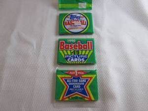 lot 135 image: 1990 Topps Baseball Rack Pack...
