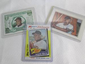 lot 159 image: Topps & Bowman Willie Mays Cards...