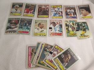 lot 196 image: Assorted 1983 Topps Football Cards...
