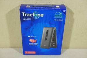 lot 15 image: Tracfone LG Classic Flip Cell Phone
