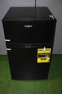 lot 21 image: Whirlpool 3.1cu ft Refrigerator