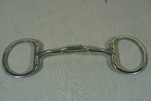 lot 42 image: Myler Eggbutt without Hooks and Wide Low Ported Barrel 22D