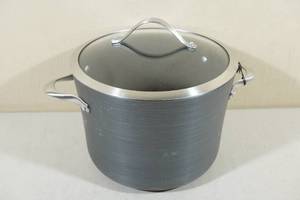 lot 114 image: Calphalon Stock Pot with Lid