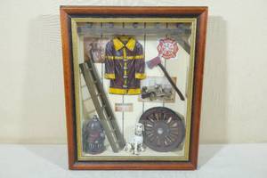 lot 140 image: Fire Fighter Memory Shadow Box Wall Dcor