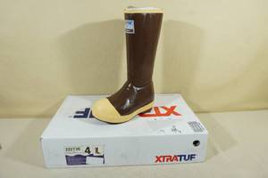 lot 159 image: Xtratuf Legacy 15 Insulated Steel Toe Boots -Size 4