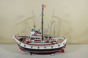lot 171 image: Vintage Handmade Wood Fishing Trawler Scale Model Boat