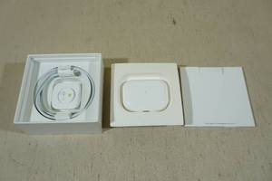 lot 178 image: Apple AirPods Pro MagSafe Charging Case