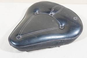 lot 189 image: Antique Harley Davidson 3 Bolt Solo Seat