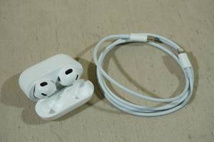 lot 202 image: Apple AirPods 3rd Generation with MagSafe Charging Case