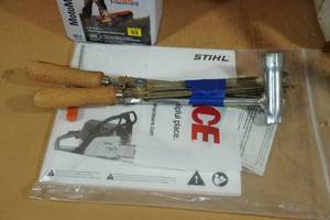 lot 1D image: Stihl MS 250 Chainsaw with Accessories - 18 Rollomatic E Bar