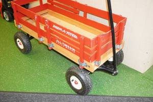 lot 1G image: Radio Flyer All-Terrain Cargo Wagon