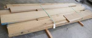lot 12 image: 84 Qtr White Oak approx 140 Board ft