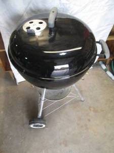 Weber 18 12 Charcoal grill...