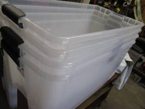 4-106qt Sterlite totes (no lids)...