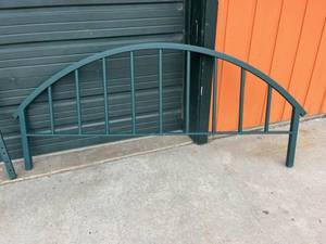 King size bedframe forest green.  Head end board 47tall and 77 wide  Foot is 35 tall and 77 wide