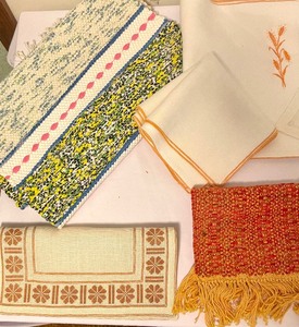 lot 171 image: Vintage Linens and Textiles