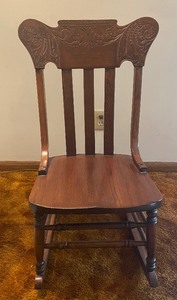 lot 186 image: Vintage Wooden Rocking Chair