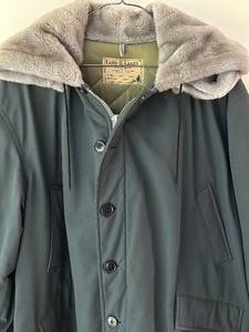 lot 146 image: Vintage Mens Winter Coat by Land n Lakes