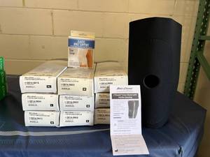 MSRP $200  Lot of Various NEW In Box Knee Sleeves and Supports (Mueller and Bird &amp Cronin) Stock Photos Shown In Pics