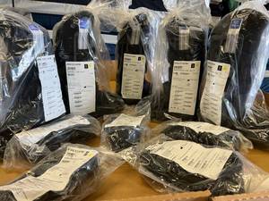MSRP $500  Lot Of 5 NEW Procare Squared Toe Post-Op Shoes and&nbspLot Of 5 NEW Maxtrax 2.0 Tall Air Walkers Boots Stock Photos Shown In Pics