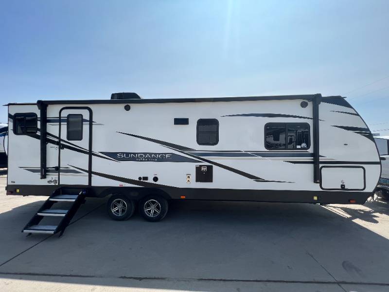 BRAND NEW 2022 Heartland Sundance Ultra-Lite 262RB