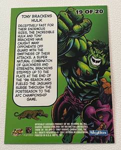 lot 132 image: Tony Brackens 1997 Metal Universe #19 Marvel Hulk Insert Set, rare footbal card
