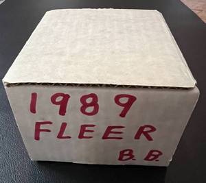 lot 237 image: 1989 Fleer NBA Basketball - Complete Set of 168 cards, includes Michael Jordan