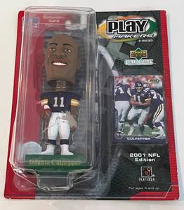 lot 240 image: Daunte Culpepper Bobblehead 2001 Play Makers