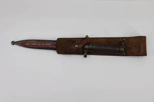 lot 3 image: 1896 Swedish Bayonet