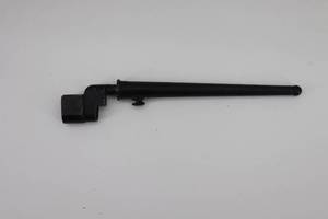 lot 5 image: Bayonet