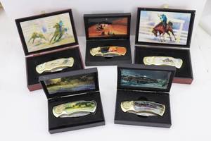 lot 7 image: Set of 5 Collectible Knives