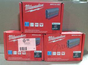 Lot of 3 Milwaukee 1-34 in. 9-Gauge Galvanized Staples for M18 FUEL Utility Fencing Stapler (960 Per Box)    Customer Returns See Pictures