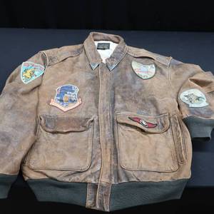 lot 55 image: VERY VINTAGE LEATHER PILOTS BOMBER JACKET