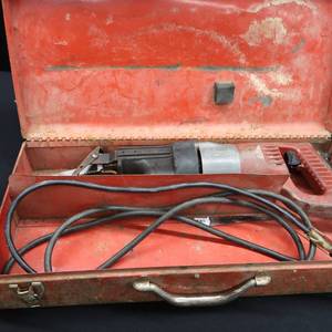 lot 60 image: MILWAUKEE SAWZALL