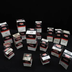 lot 68 image: HUGE LOT OF NEW IN BOX BALDWIN FILTERS