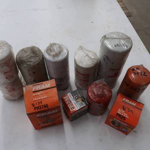 lot 77 image: FRAM AND OTHER ASSORTED OIL FILTERS