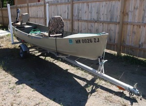 lot 1B image: GRUMMAN CANOE  TRAILER  LOTS OF EXTRAS