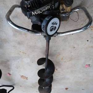 lot 88 image: MAGNUM ICE AUGER